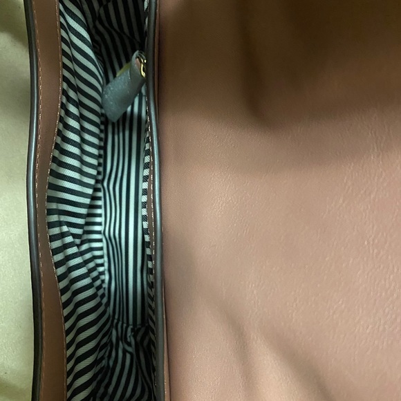 Brand New Kate Spade Purse - Picture 6 of 6